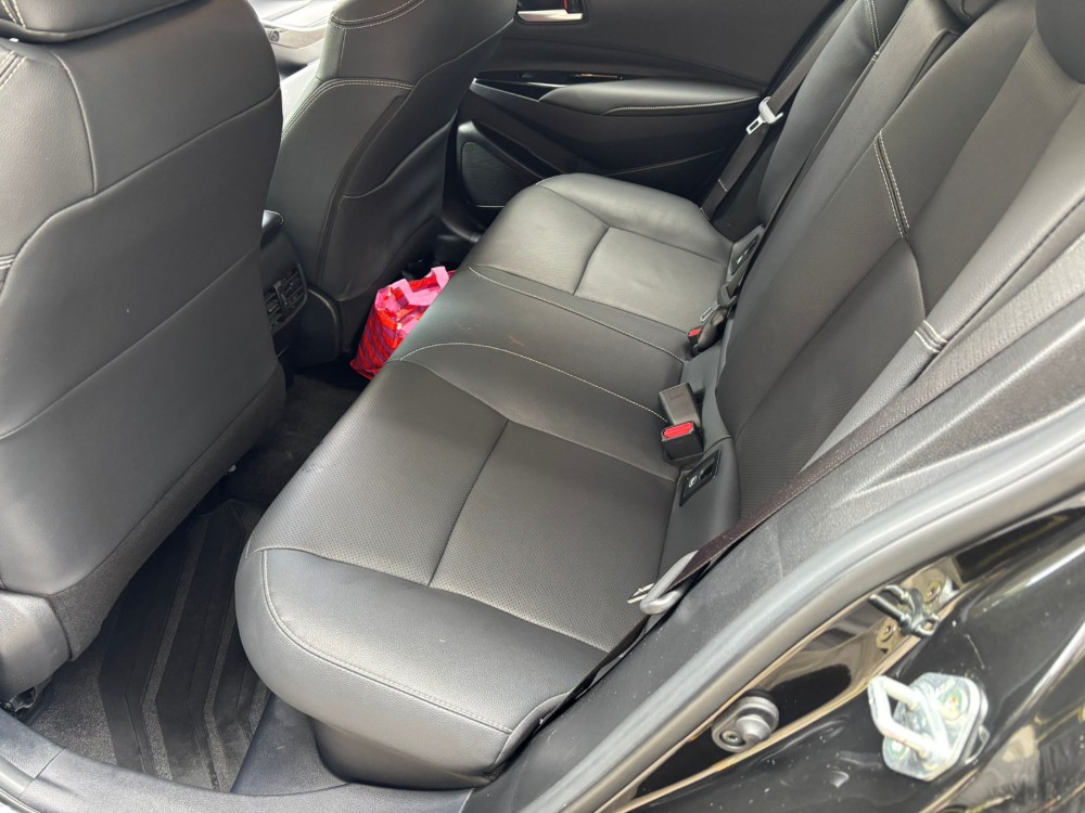 Toyota Corolla seg Hev Cvt — foto 15