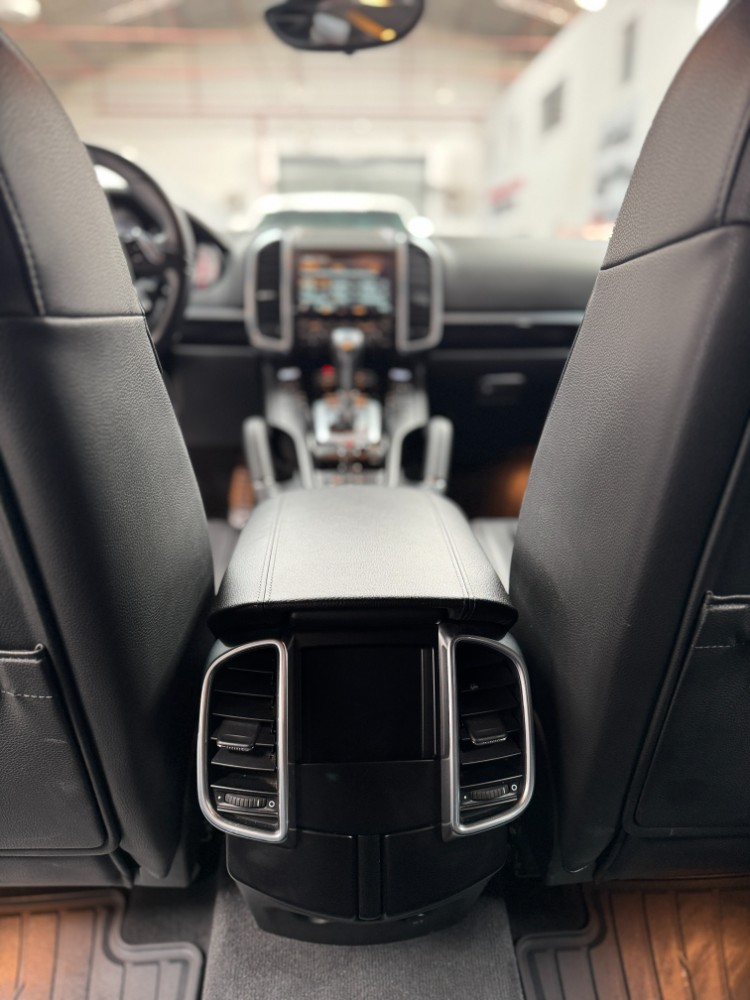 Porsche CAYENNE S HYBRID — foto 6