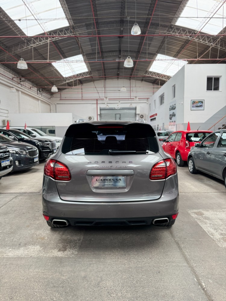 Porsche CAYENNE S HYBRID — foto 9