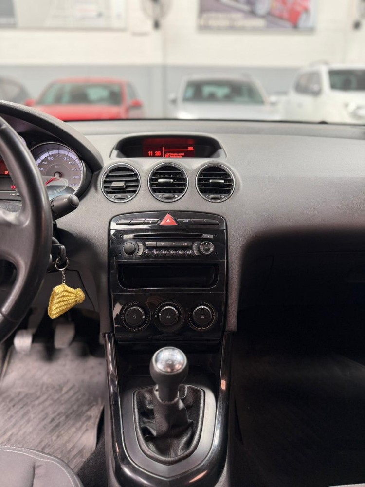 Peugeot 408 ACTIVE 1.6 — foto 5