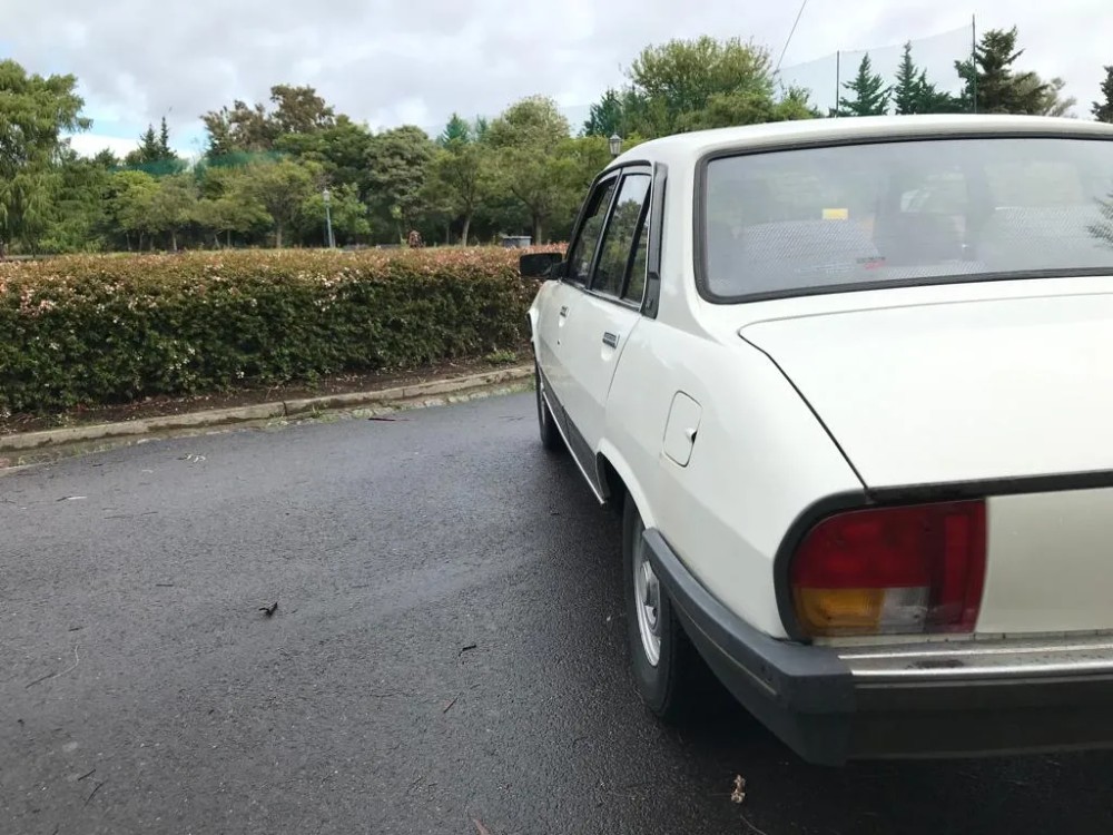 Peugeot 504 — foto 4
