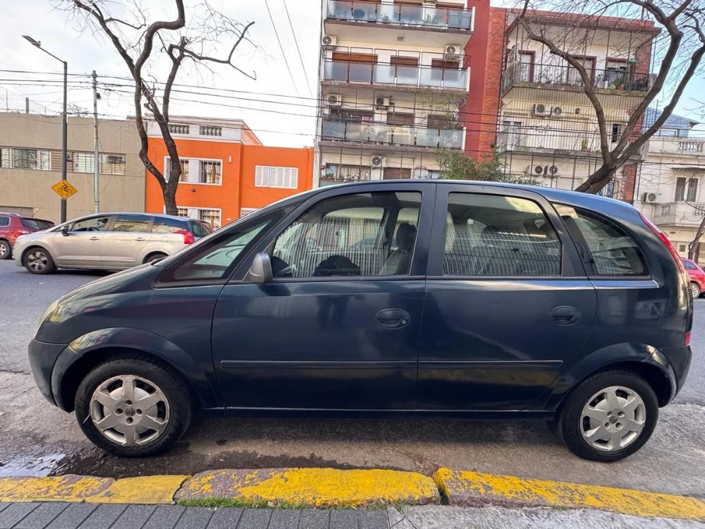 Chevrolet Chevrolet Meriva 1.8 Gl Plus — foto 2