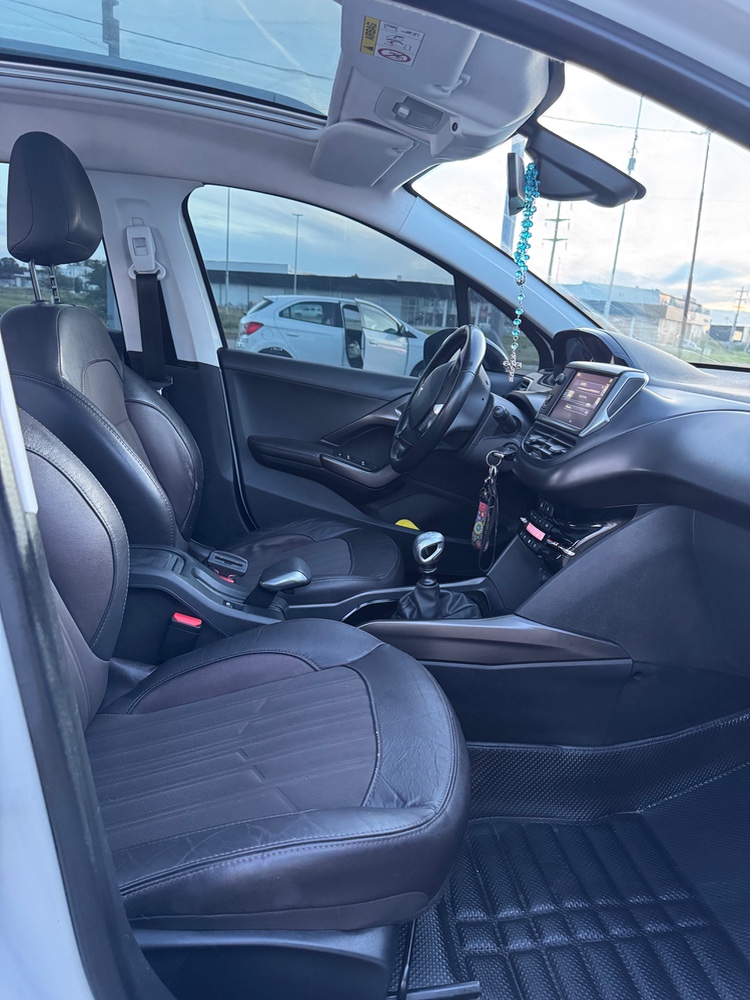 Peugeot 2008 Sport 1.6 — foto 4