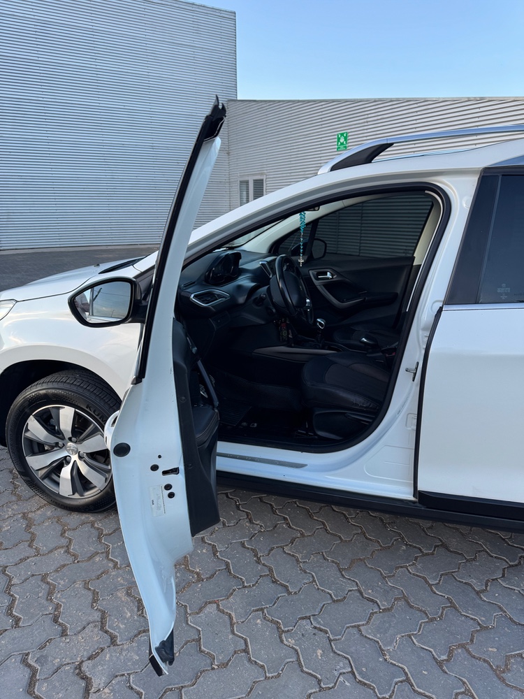 Peugeot 2008 Sport 1.6 — foto 12