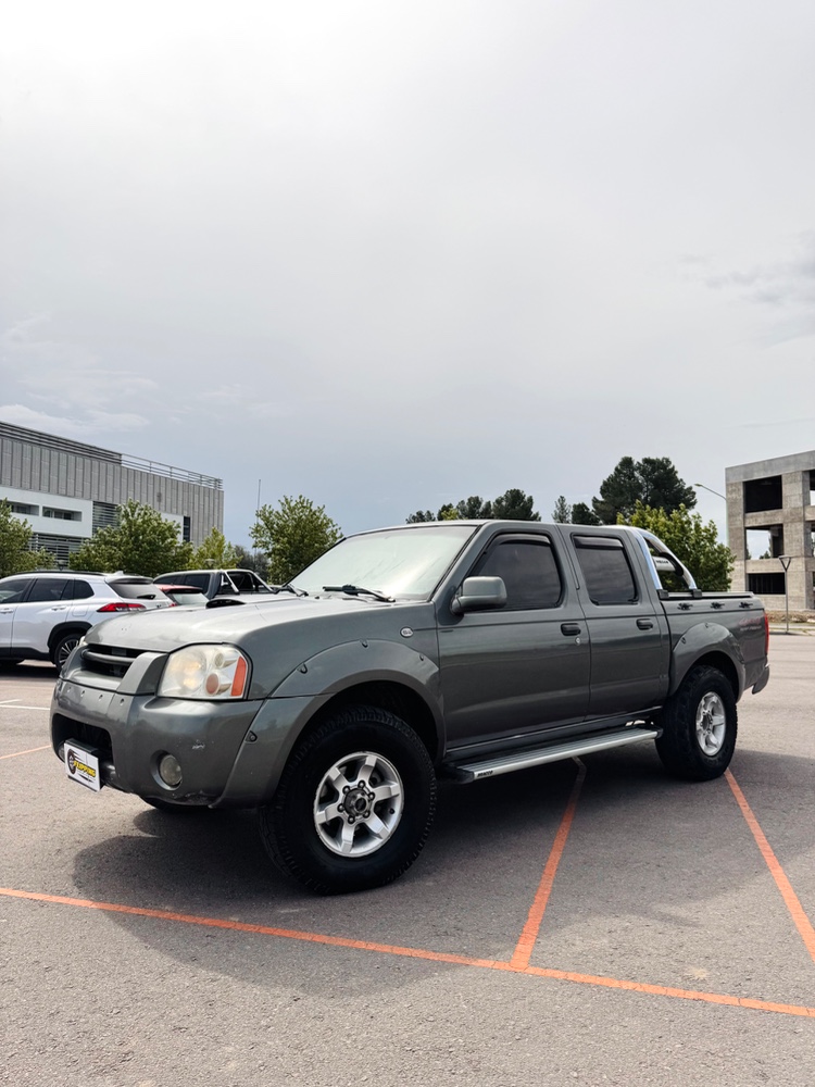 Nissan Frontier 4X4 2.8 Turbo — foto 4