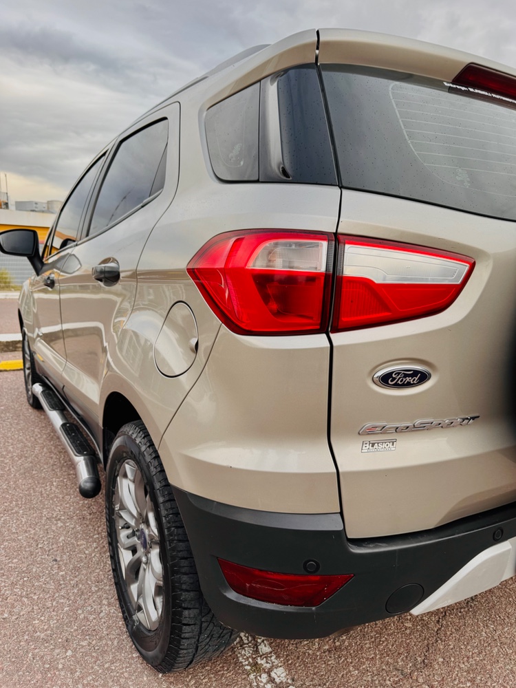 Ford EcoSport Freestyle 2.0 4WD — foto 2