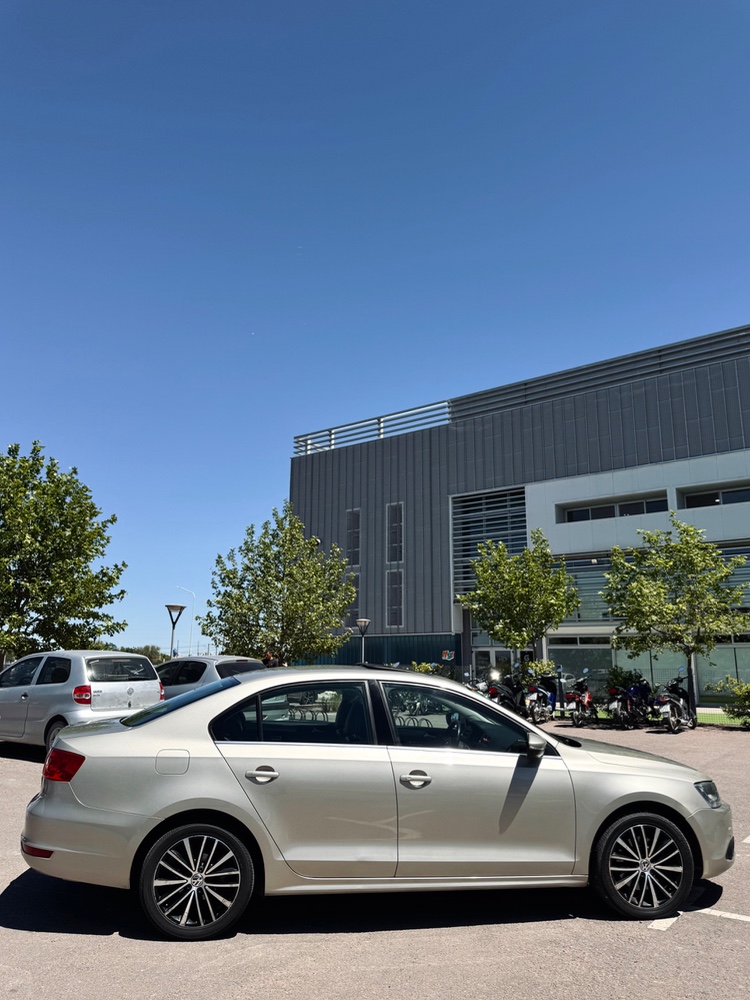 Volkswagen Vento 2.0 TSI DSG — foto 3
