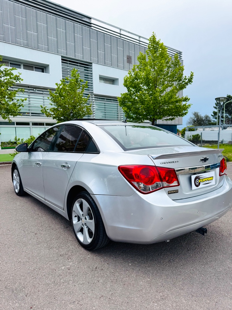 Chevrolet Cruze LTZ 1.8