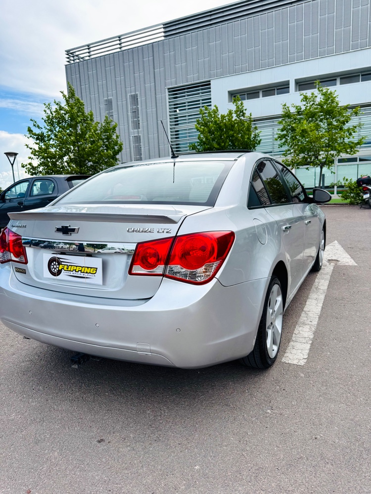 Chevrolet Cruze LTZ 1.8 — foto 7