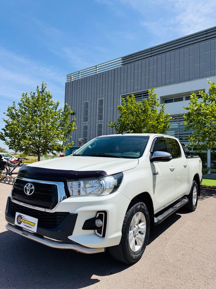 Toyota HILUX SRV 2.8