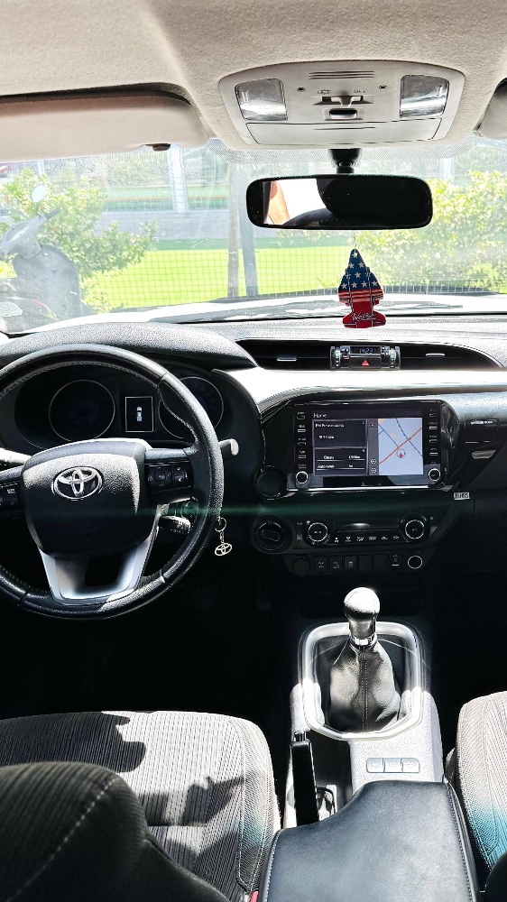 Toyota HILUX SRV 2.8 — foto 2