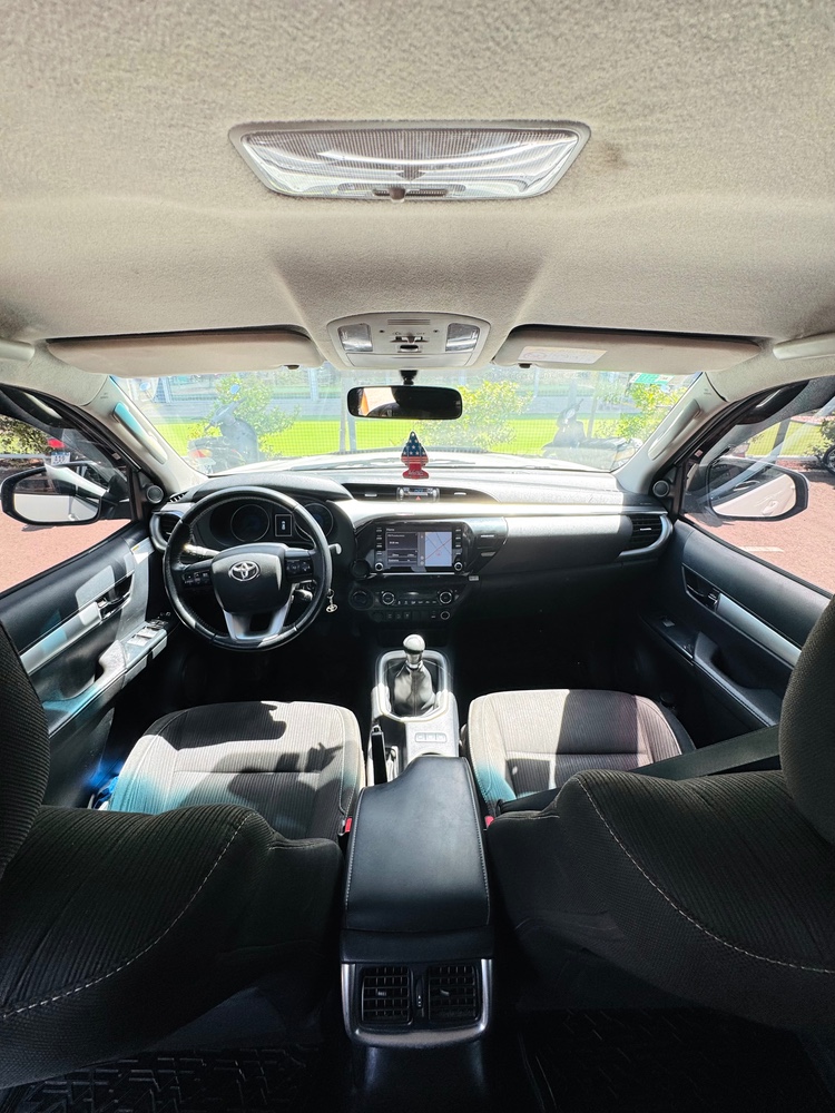 Toyota HILUX SRV 2.8 — foto 3
