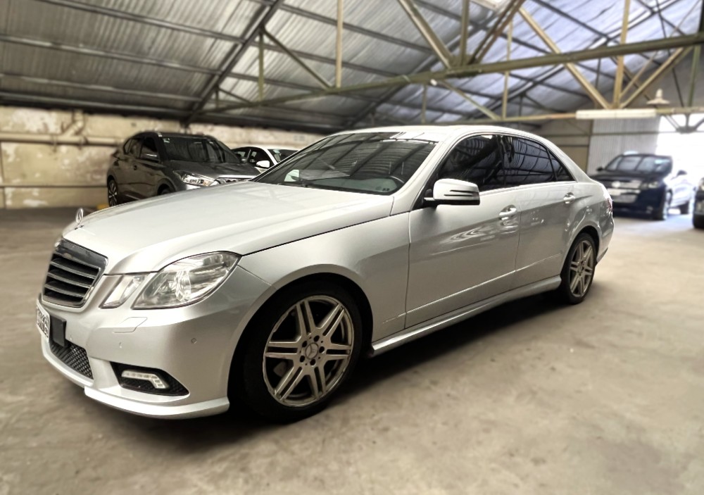 Mercedes-Benz clase E 3.0 E300 Avantgarde Sport — foto 2