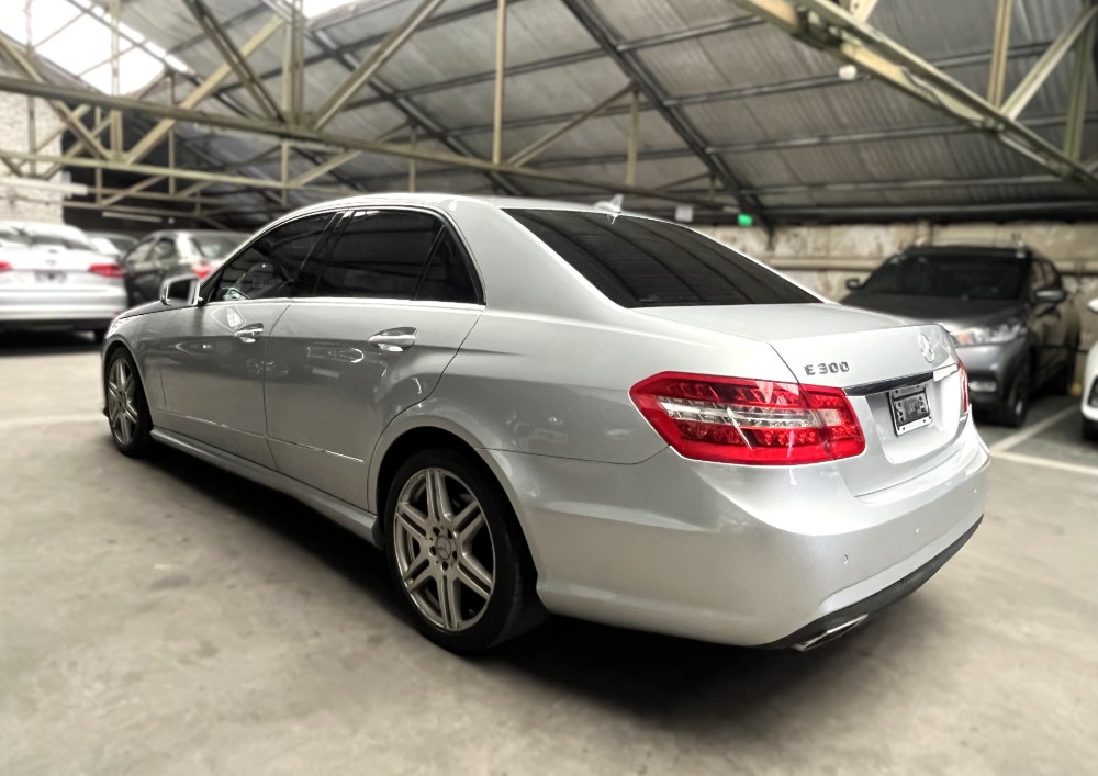 Mercedes-Benz clase E 3.0 E300 Avantgarde Sport — foto 3