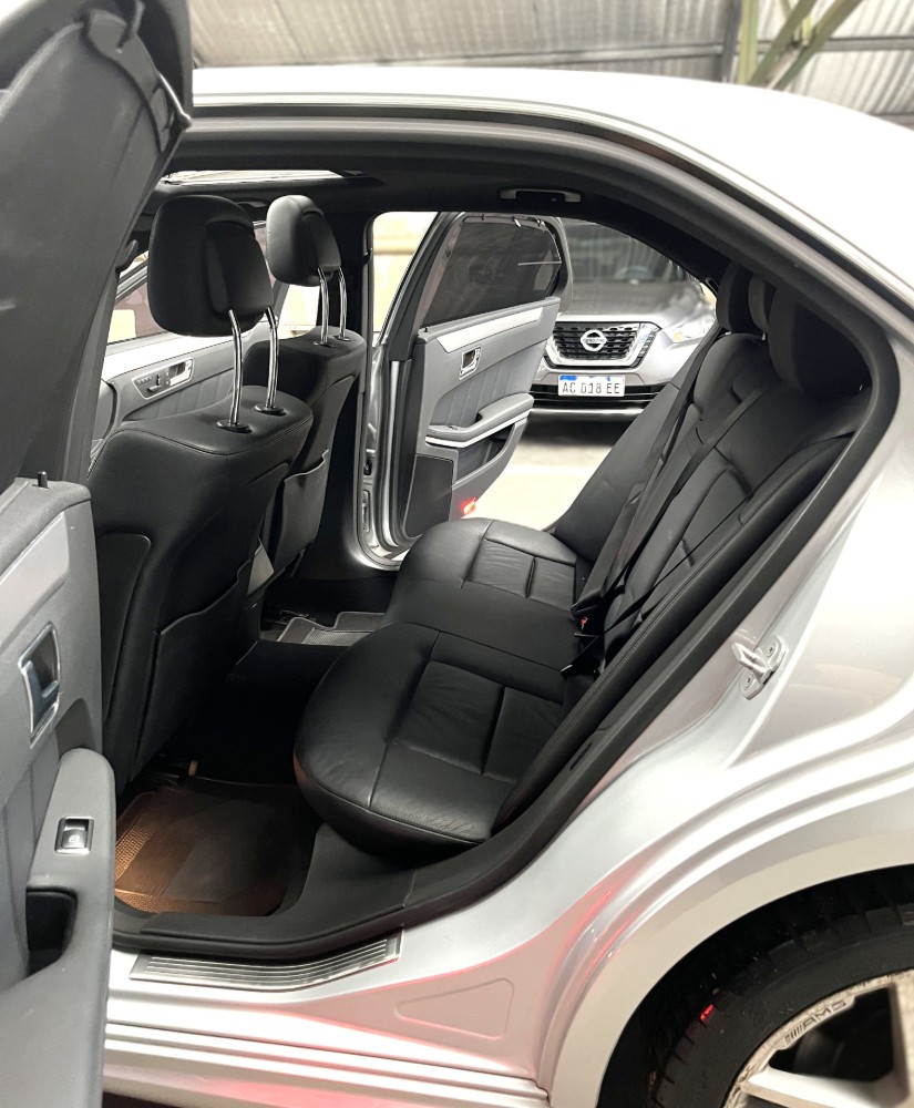 Mercedes-Benz clase E 3.0 E300 Avantgarde Sport — foto 9