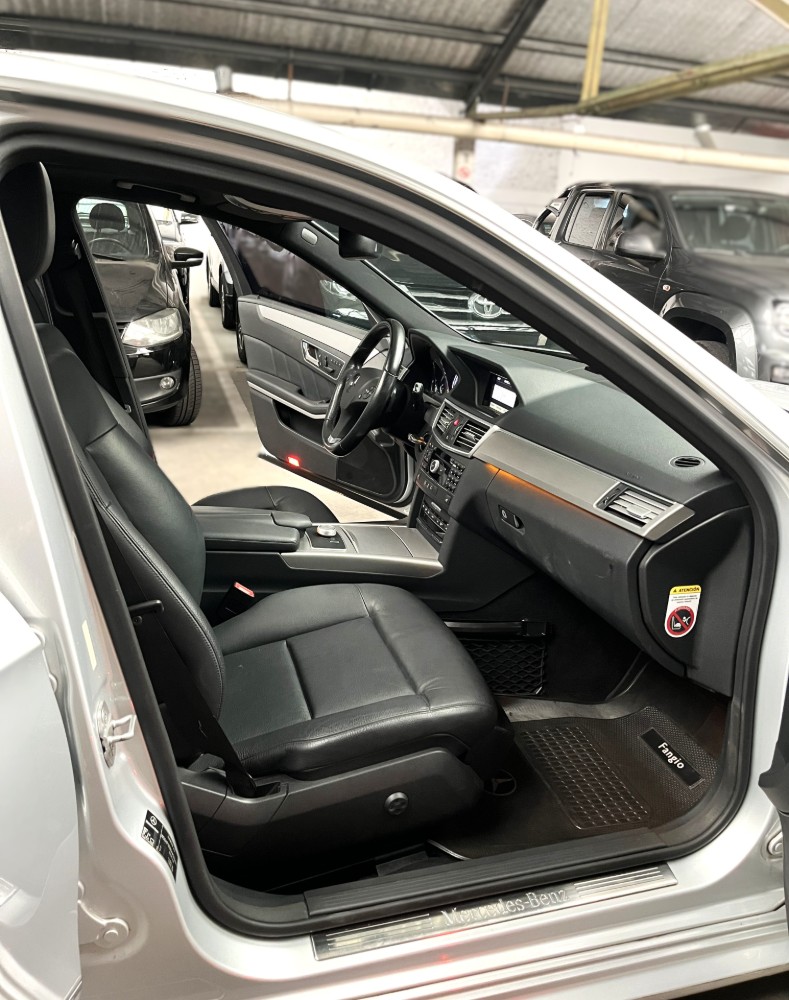 Mercedes-Benz clase E 3.0 E300 Avantgarde Sport — foto 12