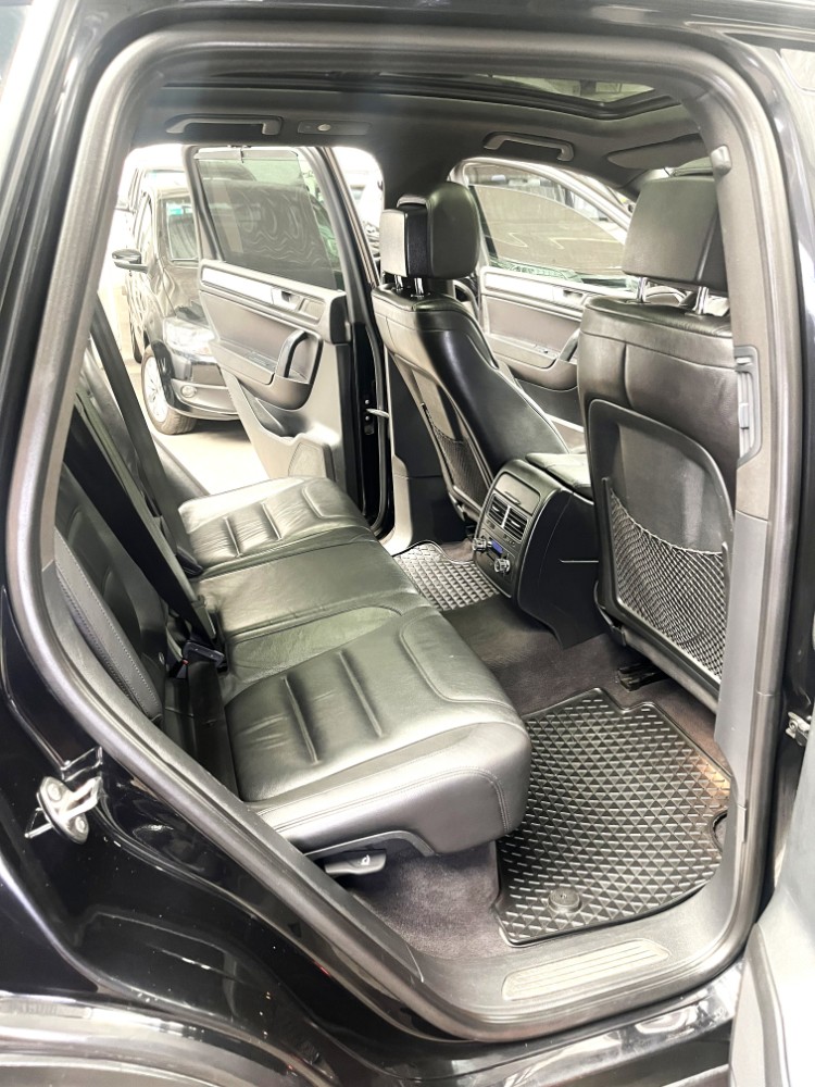 Volkswagen Touareg 3.0 V6 Elegance 240cv — foto 16