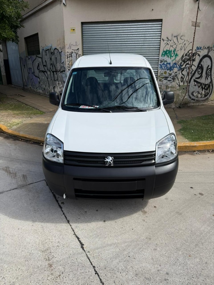 Peugeot Partner Furgón — foto 3