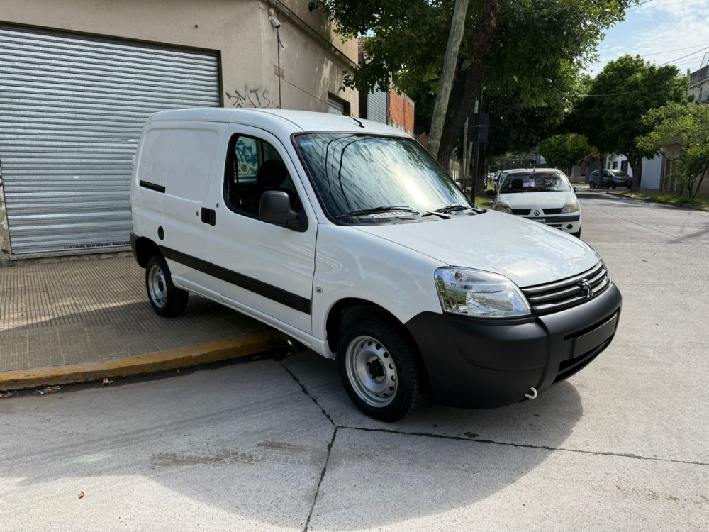 Peugeot Partner Furgón — foto 8