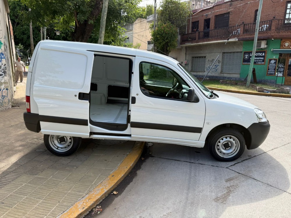Peugeot Partner Furgón — foto 9