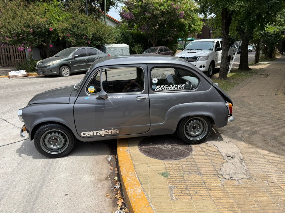 Fiat 600 R — foto 2