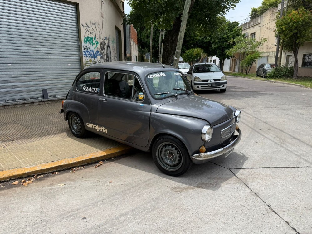 Fiat 600 R — foto 7