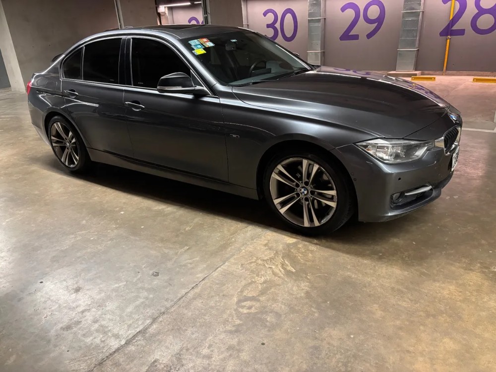 BMW serie 3 328i — foto 6