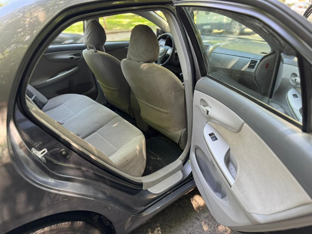 Toyota Corolla Xei — foto 10