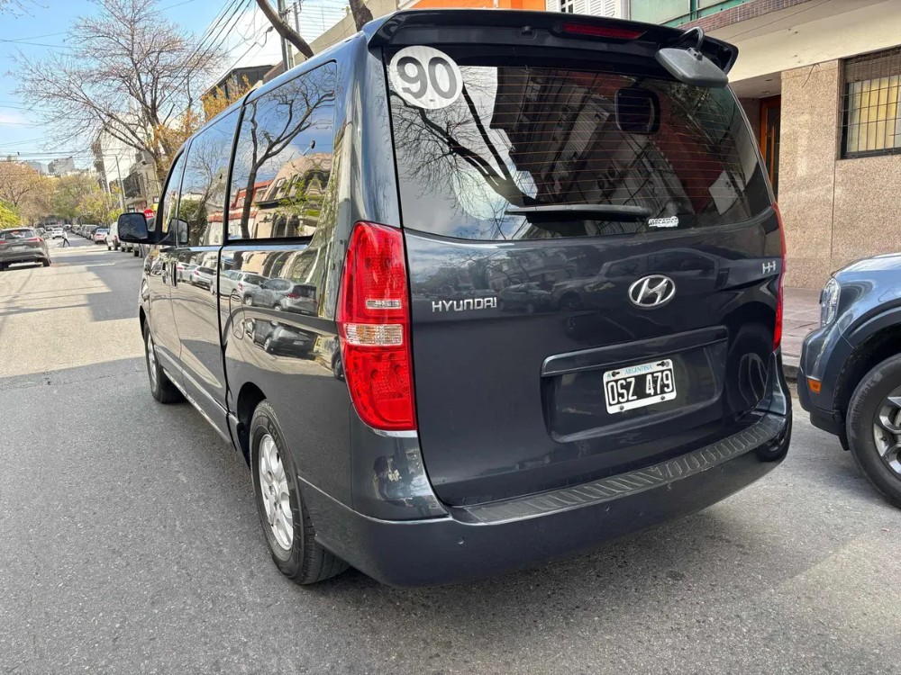 Hyundai H1 Premium — foto 4