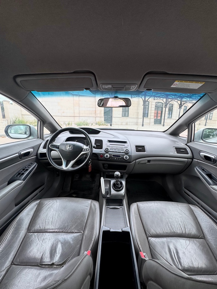 Honda Civic EXS — foto 2