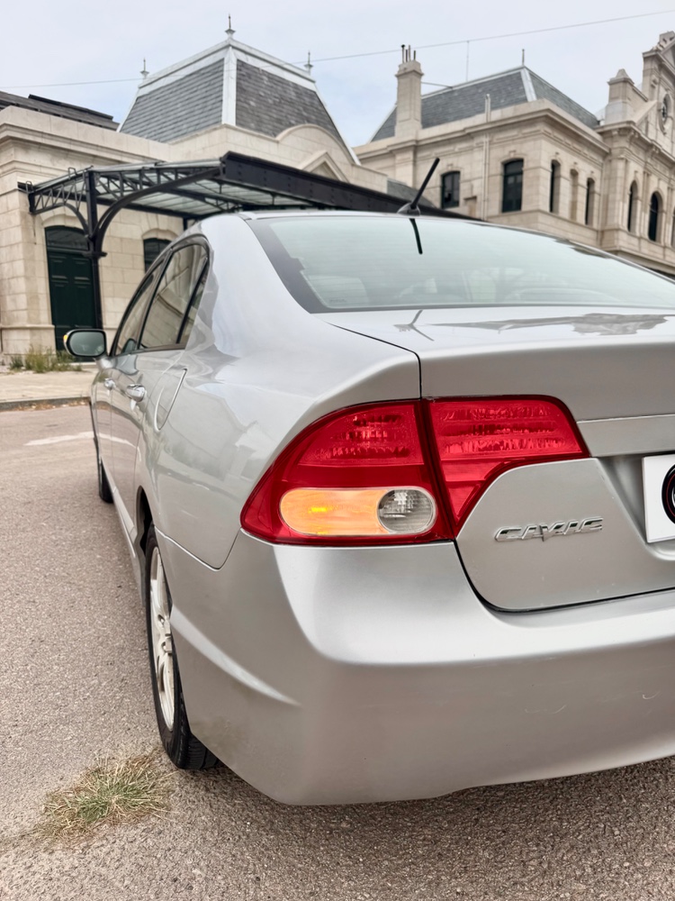 Honda Civic EXS — foto 4