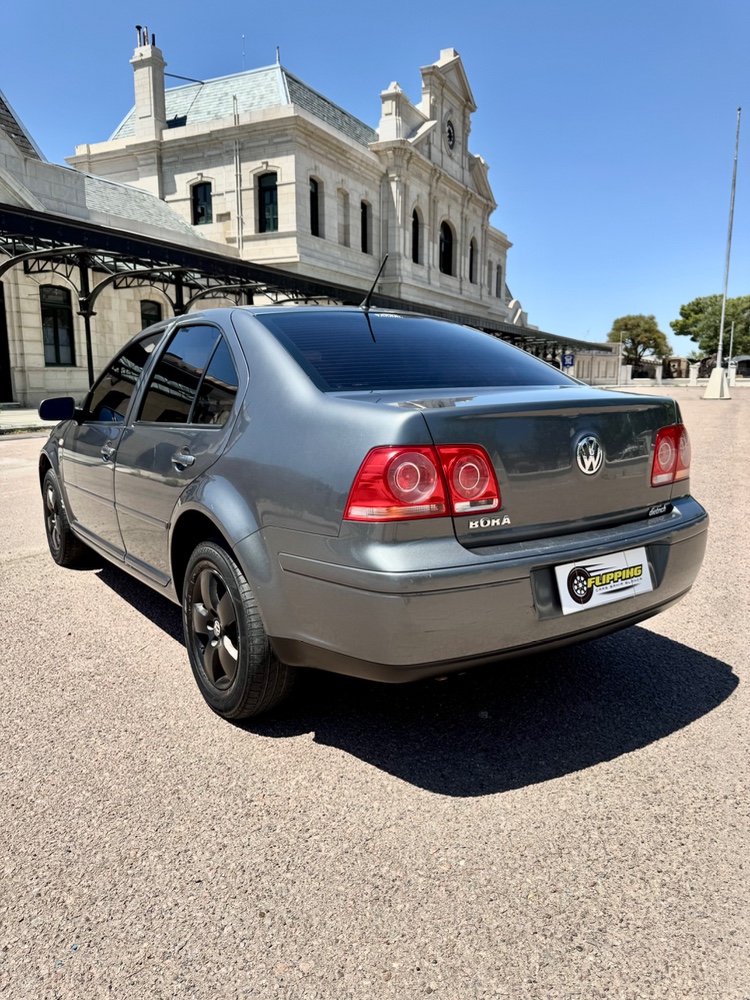 Volkswagen Bora 2.0 — foto 8