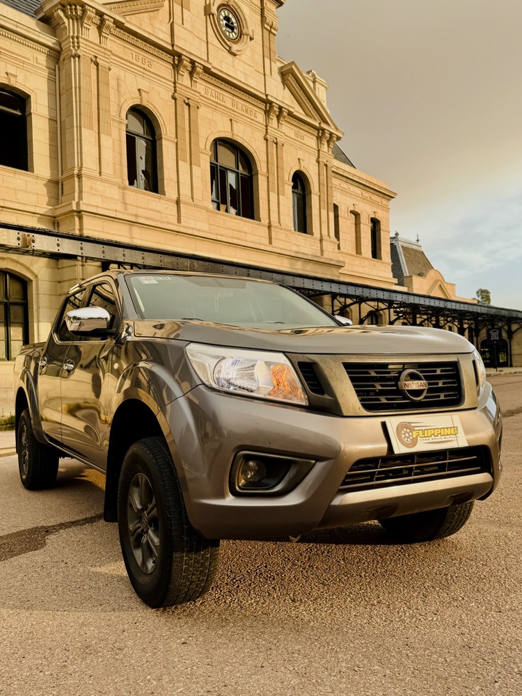 Nissan Frontier XE — foto 4
