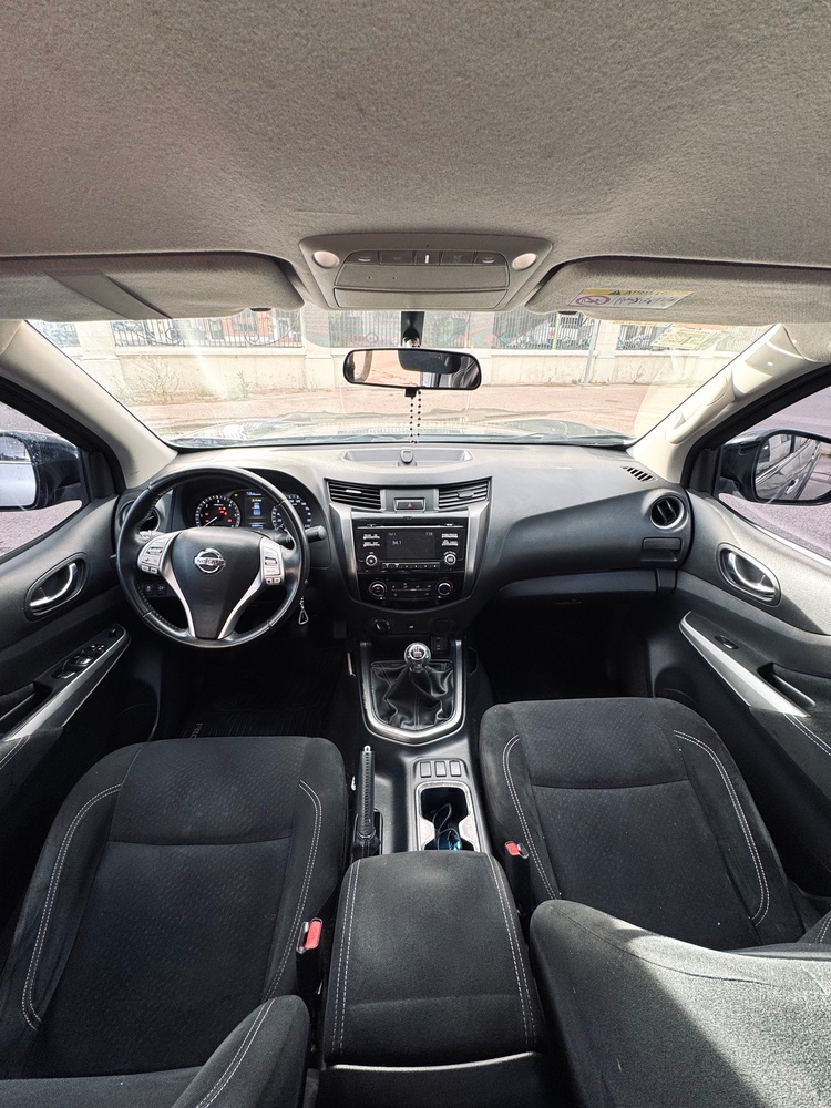 Nissan Frontier XE — foto 11