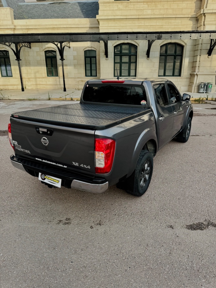 Nissan Frontier XE — foto 13