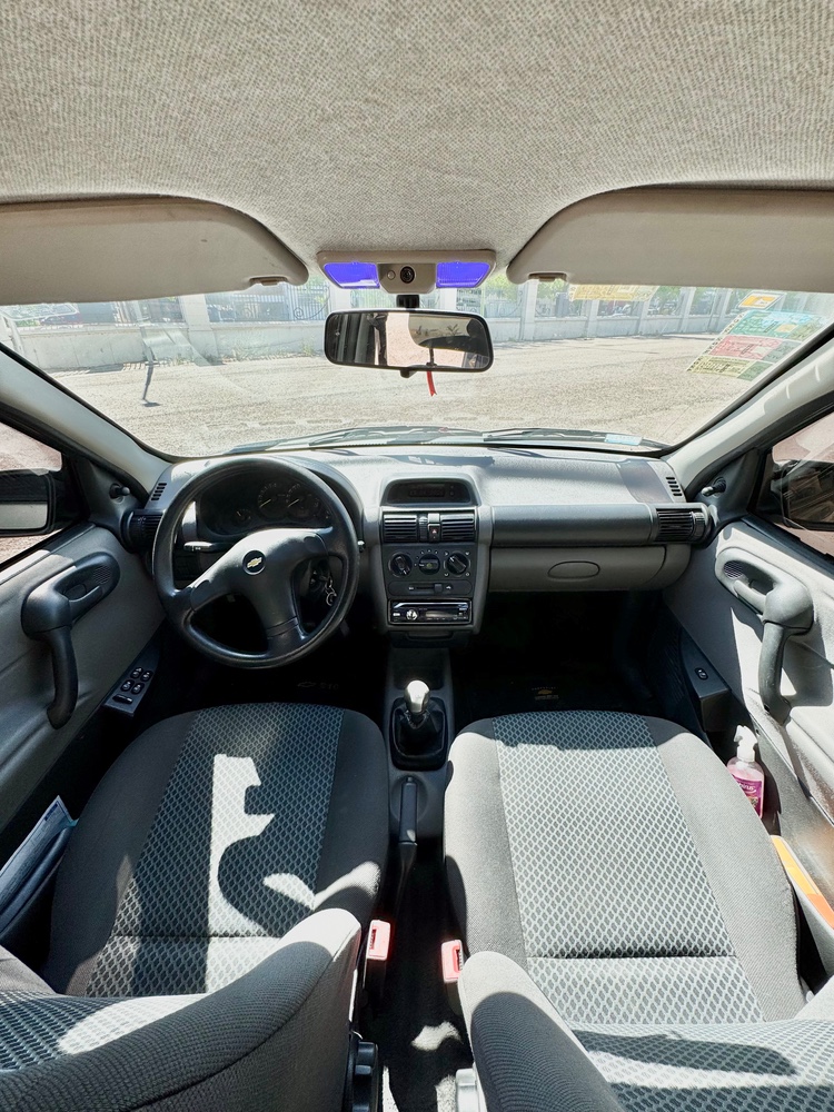Chevrolet Corsa Classic — foto 2