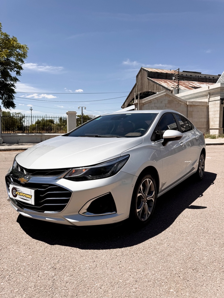 Chevrolet Cruze Premier — foto 9