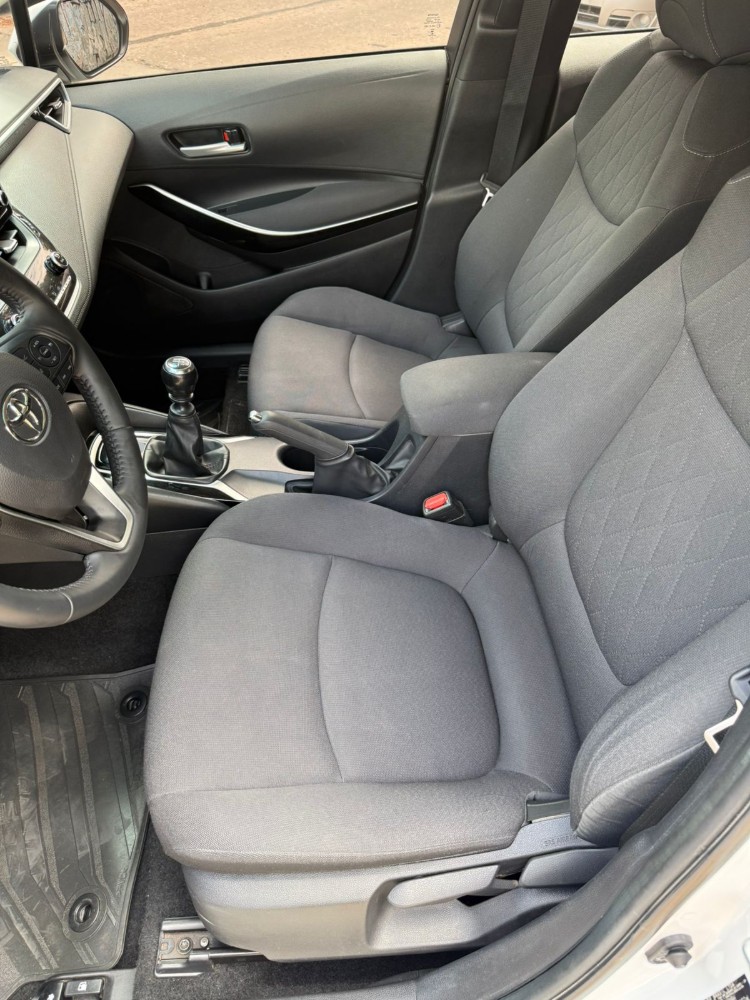 Toyota Corolla XEI — foto 9