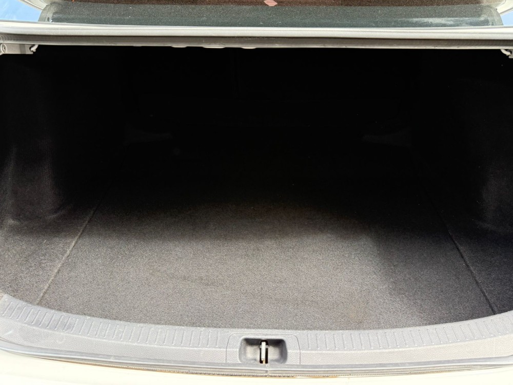 Toyota Corolla XEI — foto 14