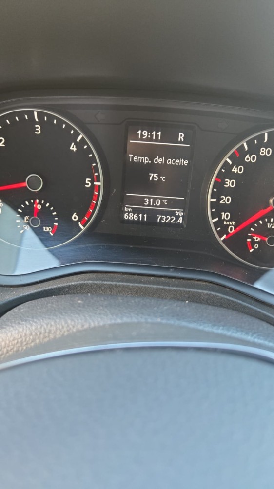Volkswagen AMAROK CONFORT V6 3.0 — foto 2