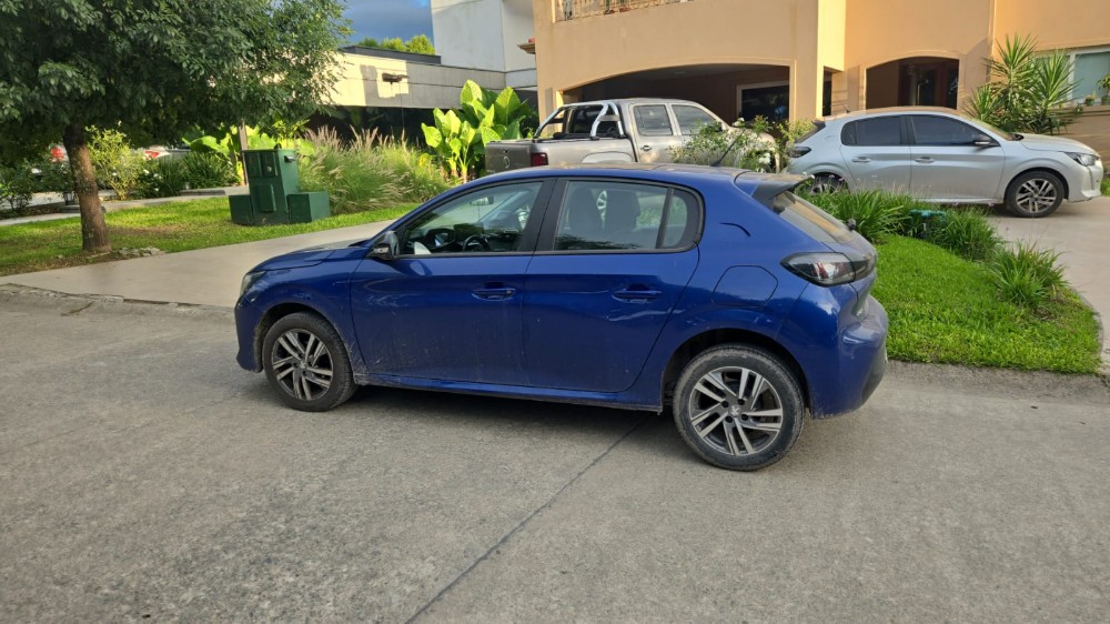 Peugeot 208 Feline 1.6 Tiptronic  — foto 5