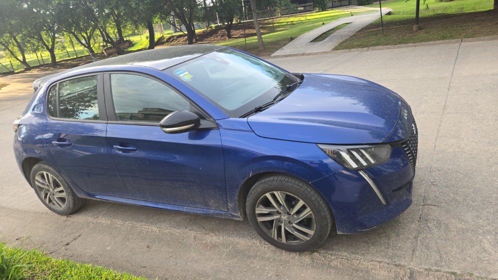 Peugeot 208 Feline 1.6 Tiptronic  — foto 6