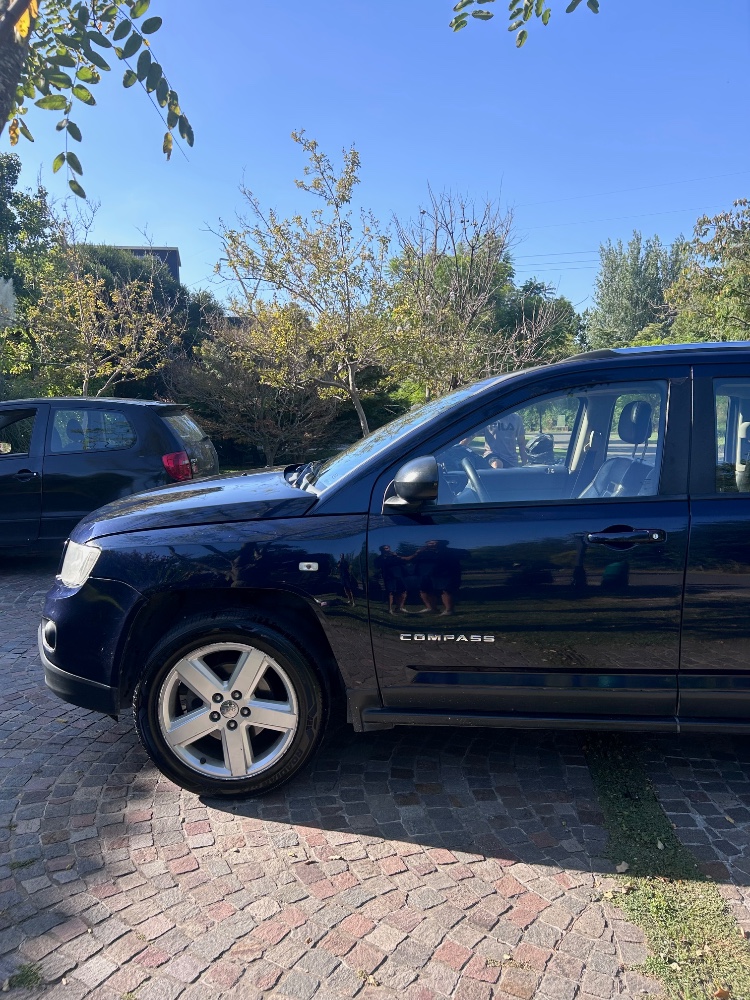 Jeep Compass Limited — foto 5