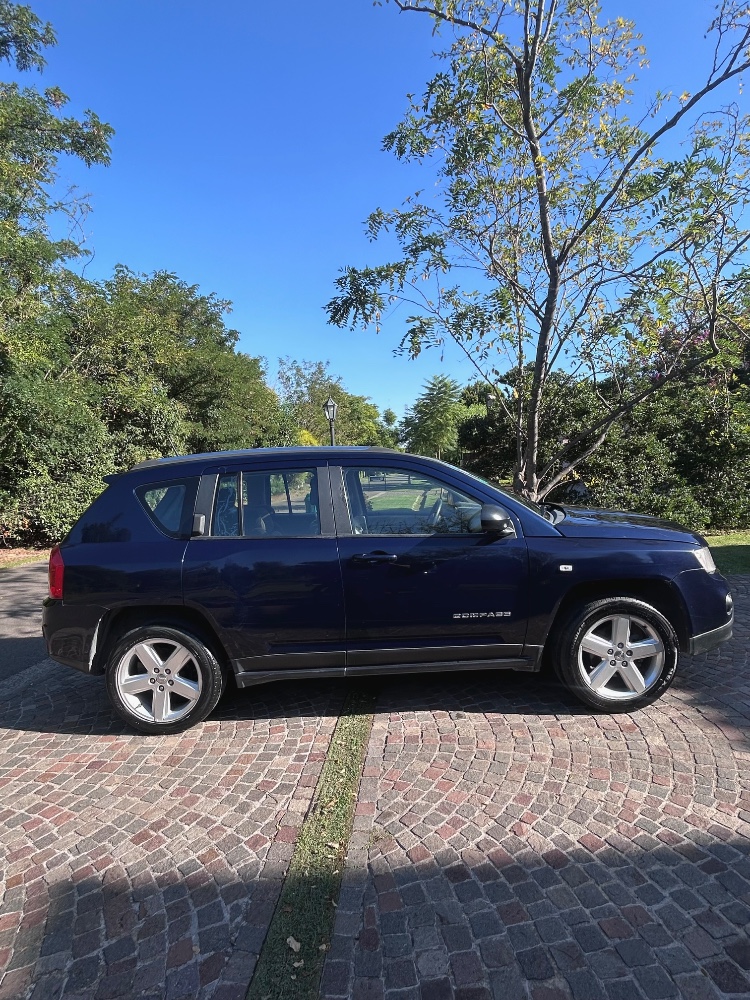 Jeep Compass Limited — foto 6