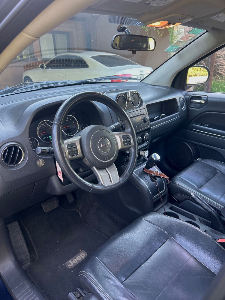 Jeep Compass Limited — foto 13