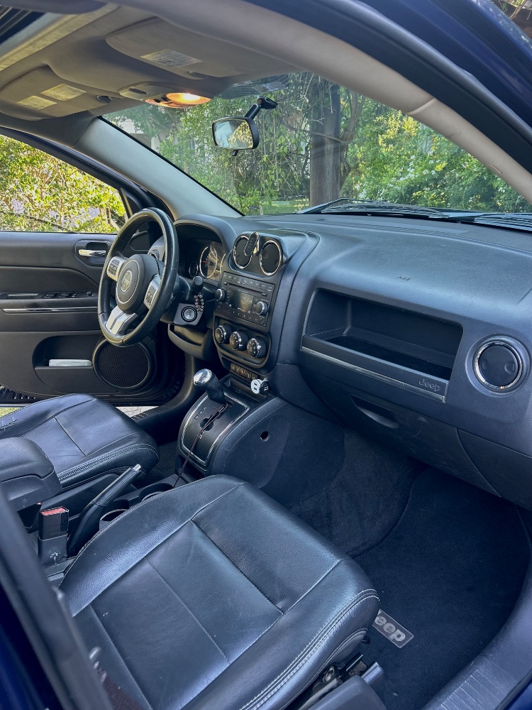 Jeep Compass Limited — foto 14