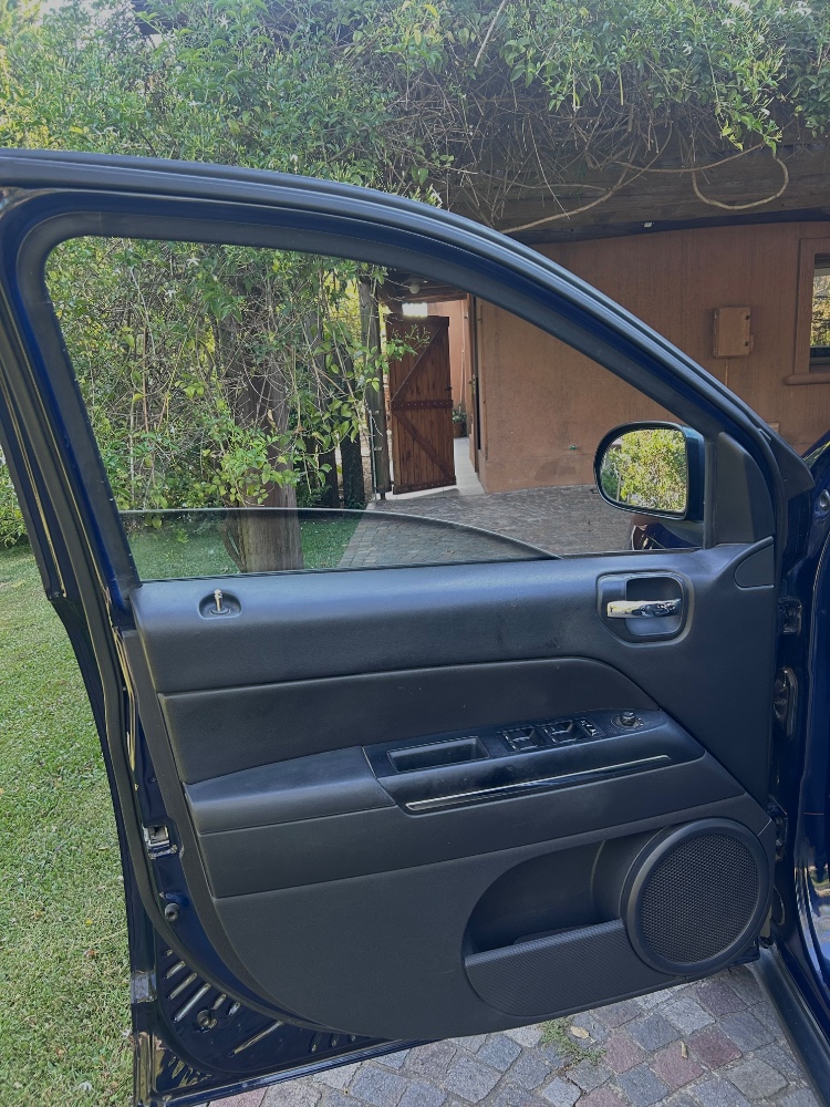 Jeep Compass Limited — foto 20