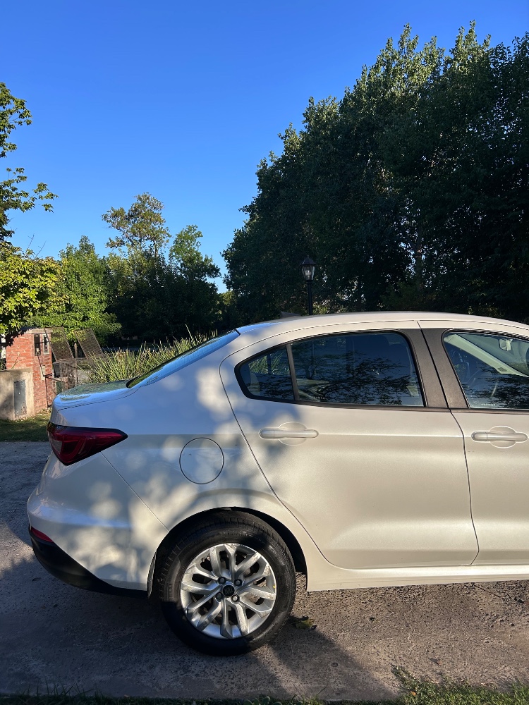 Fiat Cronos Drive 1.3 mt — foto 2