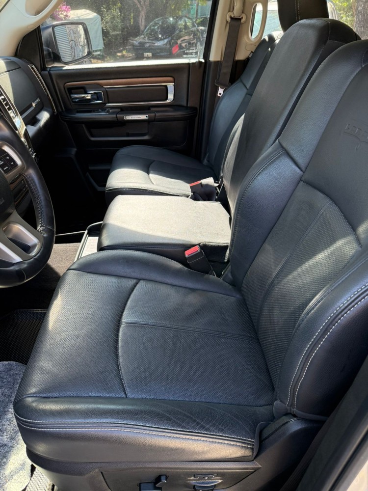 Ram Ram 2500 6.7L Laramie 4X4 — foto 11