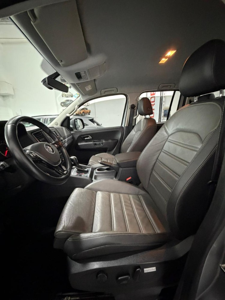Volkswagen AMAROK HIGHLINE 4X2 AUT 2.0L TDI 180 CV — foto 3
